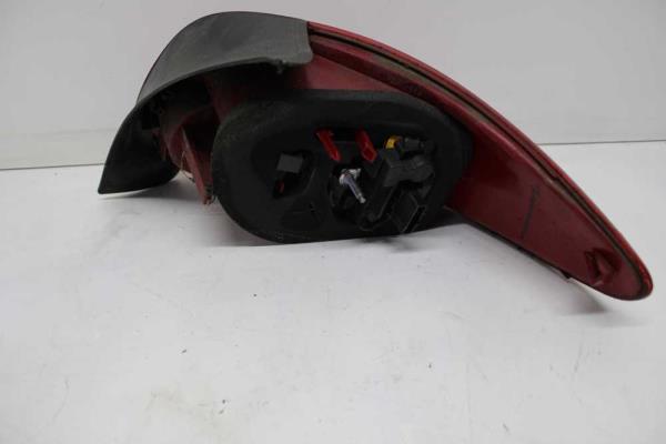 FEU ARRIERE GAUCHE PEUGEOT 206 - Vue 2